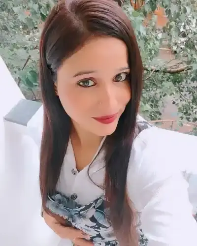 Call Girls in Jaswantnagar